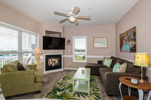 Blue Water D105; Oceanview condo, Atlantic Beach - Image 3
